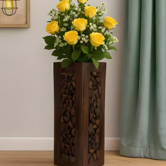 Attractive Handicraft Vase